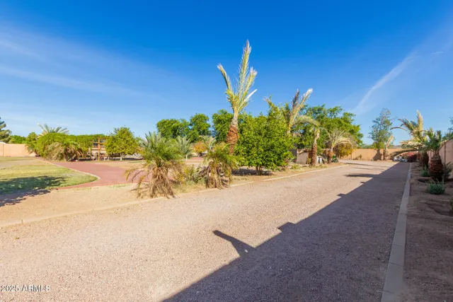 $2,500,000 | 23523 North 79th Avenue, Peoria, AZ 85383