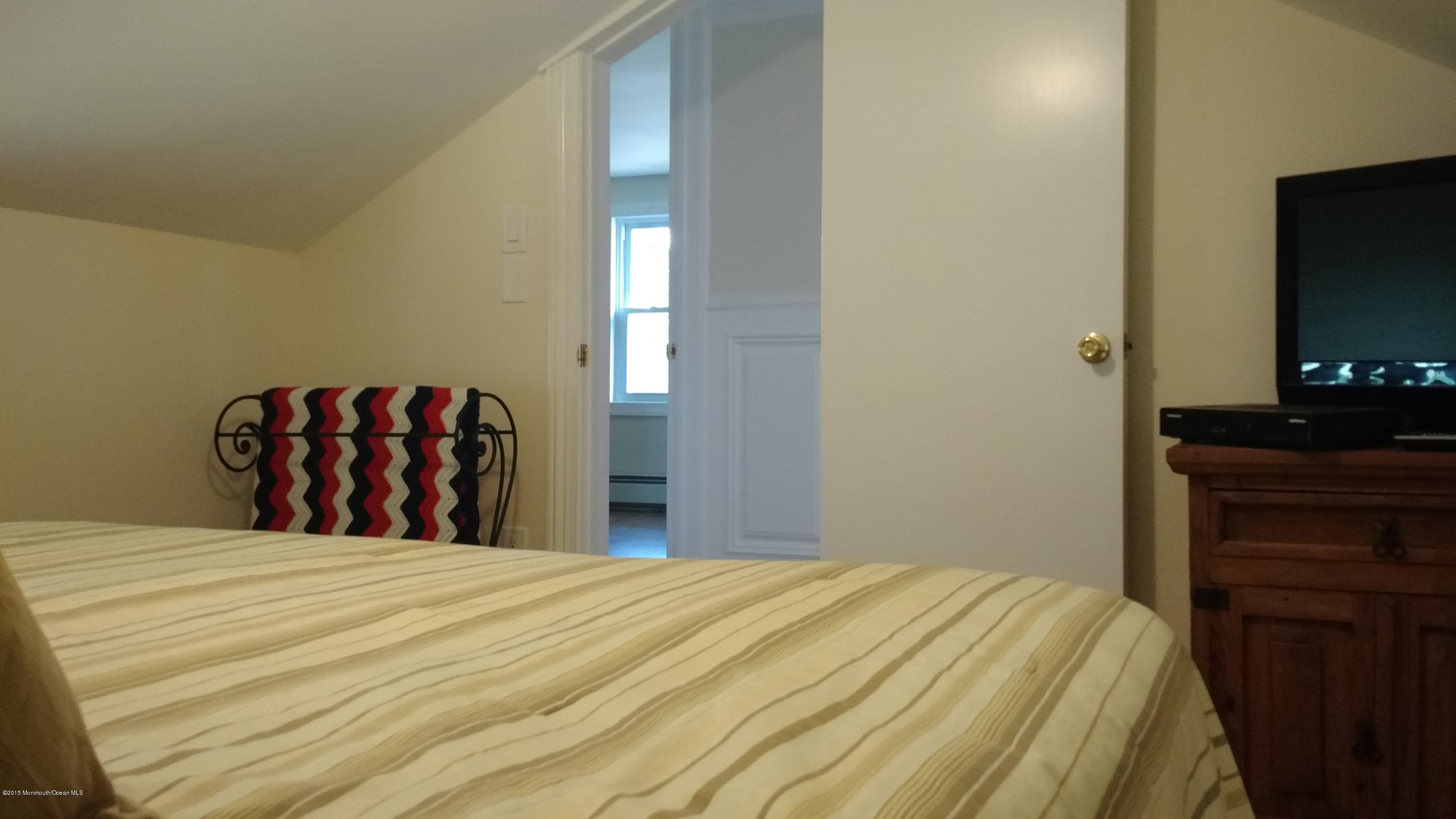370 Colts Neck Road Farmingdale, NJ 07727 - Photo 20 of 27 Bedroom