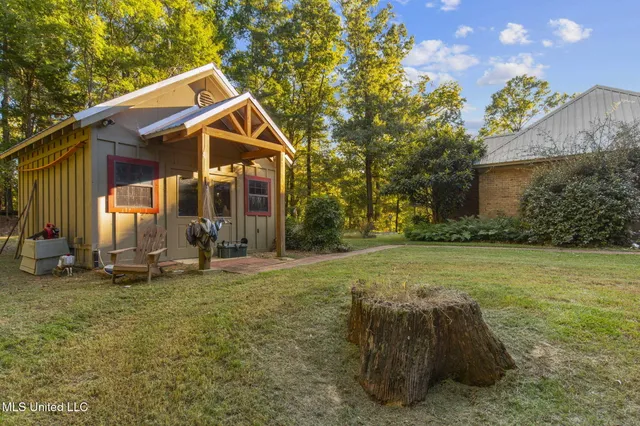 $725,000 | 19 Devonshire Way, Flora, MS 39071