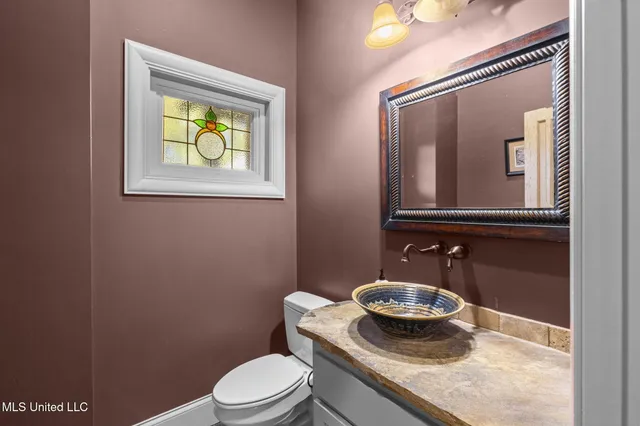 $725,000 | 19 Devonshire Way, Flora, MS 39071