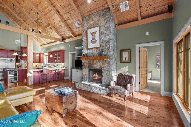 $725,000 | 19 Devonshire Way, Flora, MS 39071