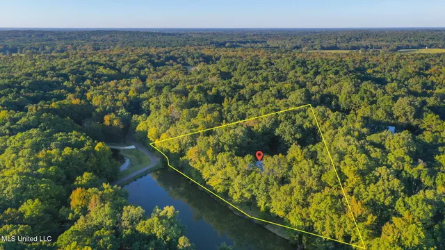 $725,000 | 19 Devonshire Way, Flora, MS 39071