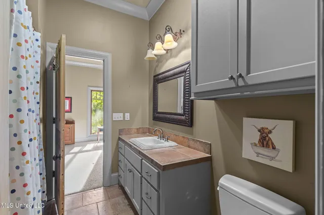 $725,000 | 19 Devonshire Way, Flora, MS 39071