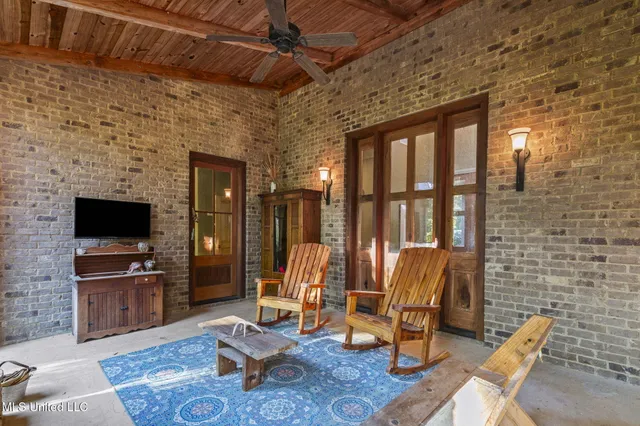 $725,000 | 19 Devonshire Way, Flora, MS 39071