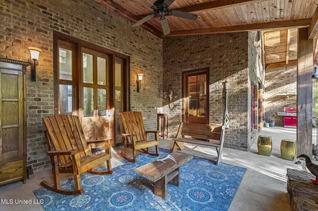 $725,000 | 19 Devonshire Way, Flora, MS 39071