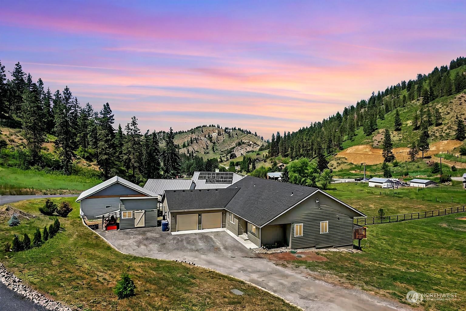 255 Corrigan Road Cashmere, WA 98815 - Photo 1 of 39 Gallery Image 1