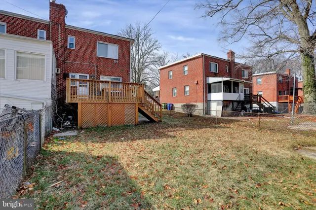 $2,200 | 5606 Elderon Avenue, Baltimore, MD 21215