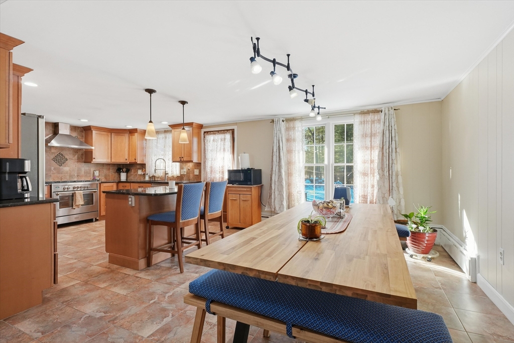 156 Central Street North Reading, MA 01864 - Photo 15 of 40