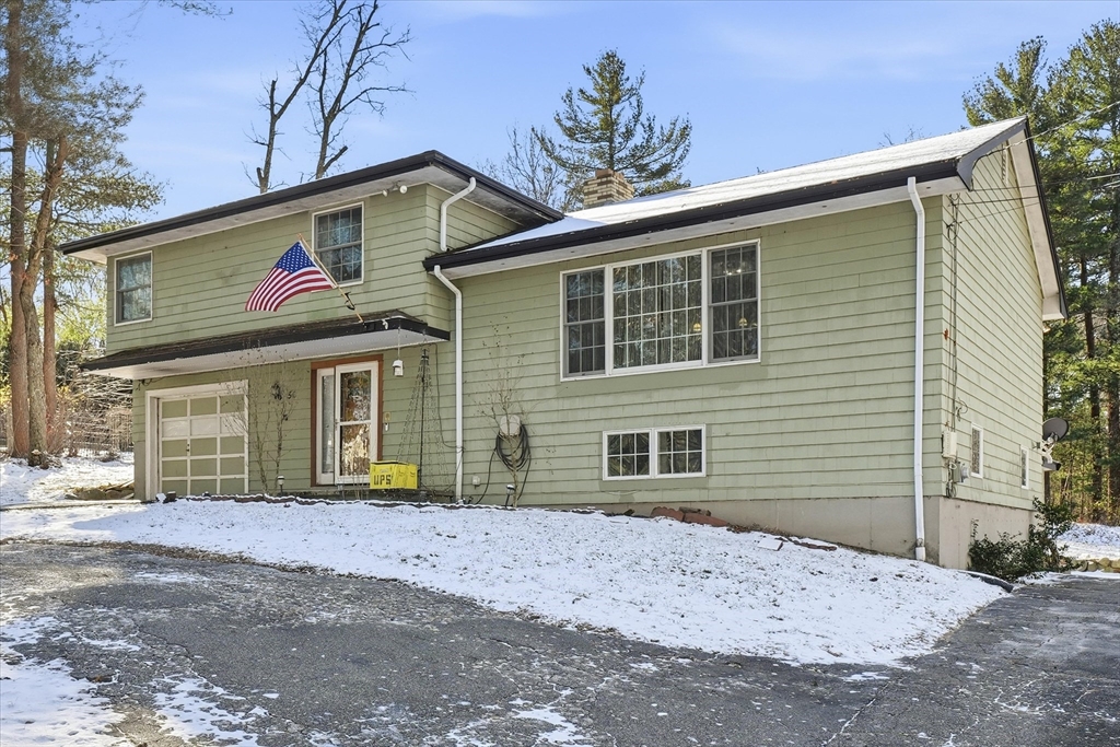 156 Central Street North Reading, MA 01864 - Photo 2 of 40