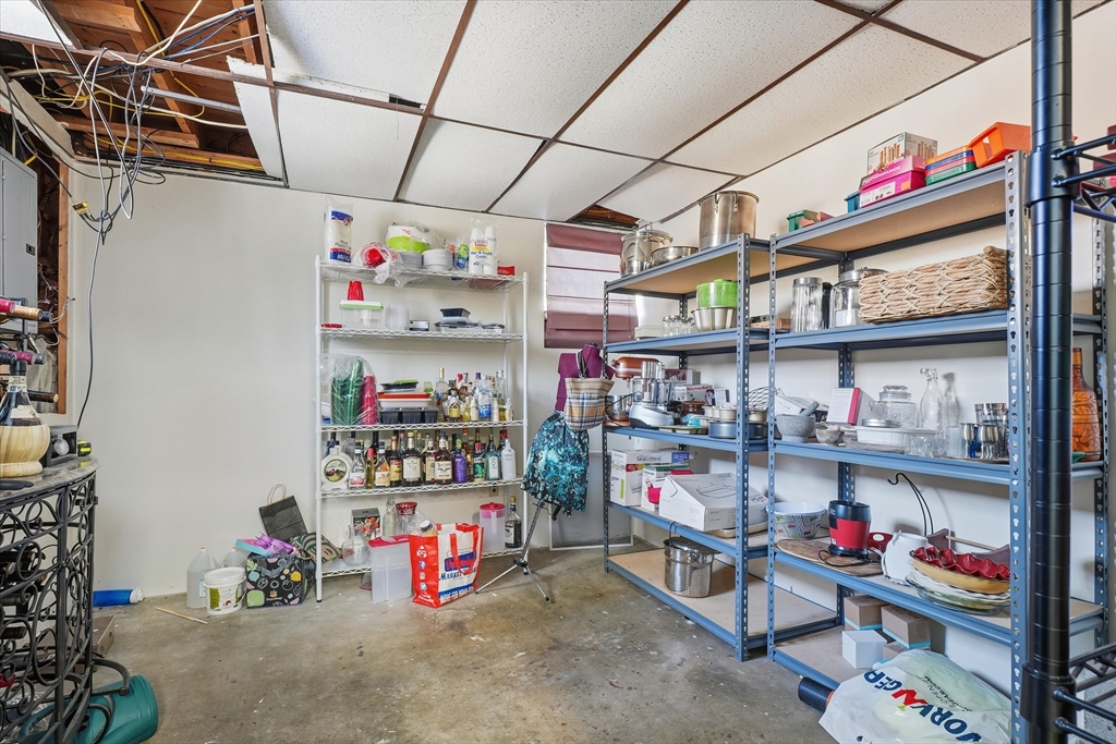 156 Central Street North Reading, MA 01864 - Photo 31 of 40