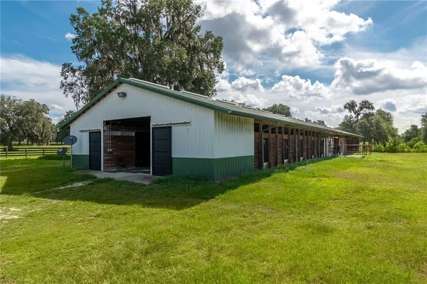 $10,500,000 | 12520 Northwest 160th Street, Reddick, FL 32686