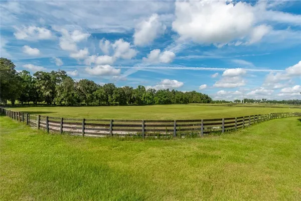 $10,500,000 | 12520 Northwest 160th Street, Reddick, FL 32686