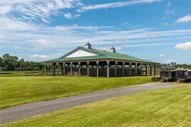 $10,500,000 | 12520 Northwest 160th Street, Reddick, FL 32686