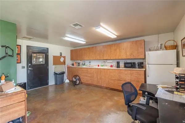 $10,500,000 | 12520 Northwest 160th Street, Reddick, FL 32686