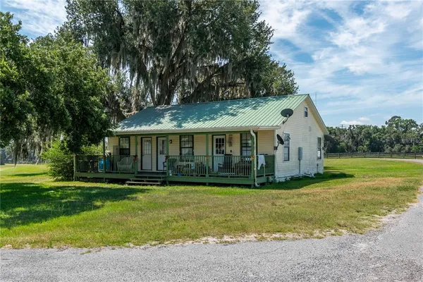 $10,500,000 | 12520 Northwest 160th Street, Reddick, FL 32686