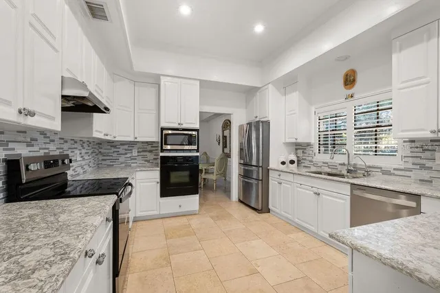 $2,100,000 | 2958 Marquesas Court, Windermere, FL 34786