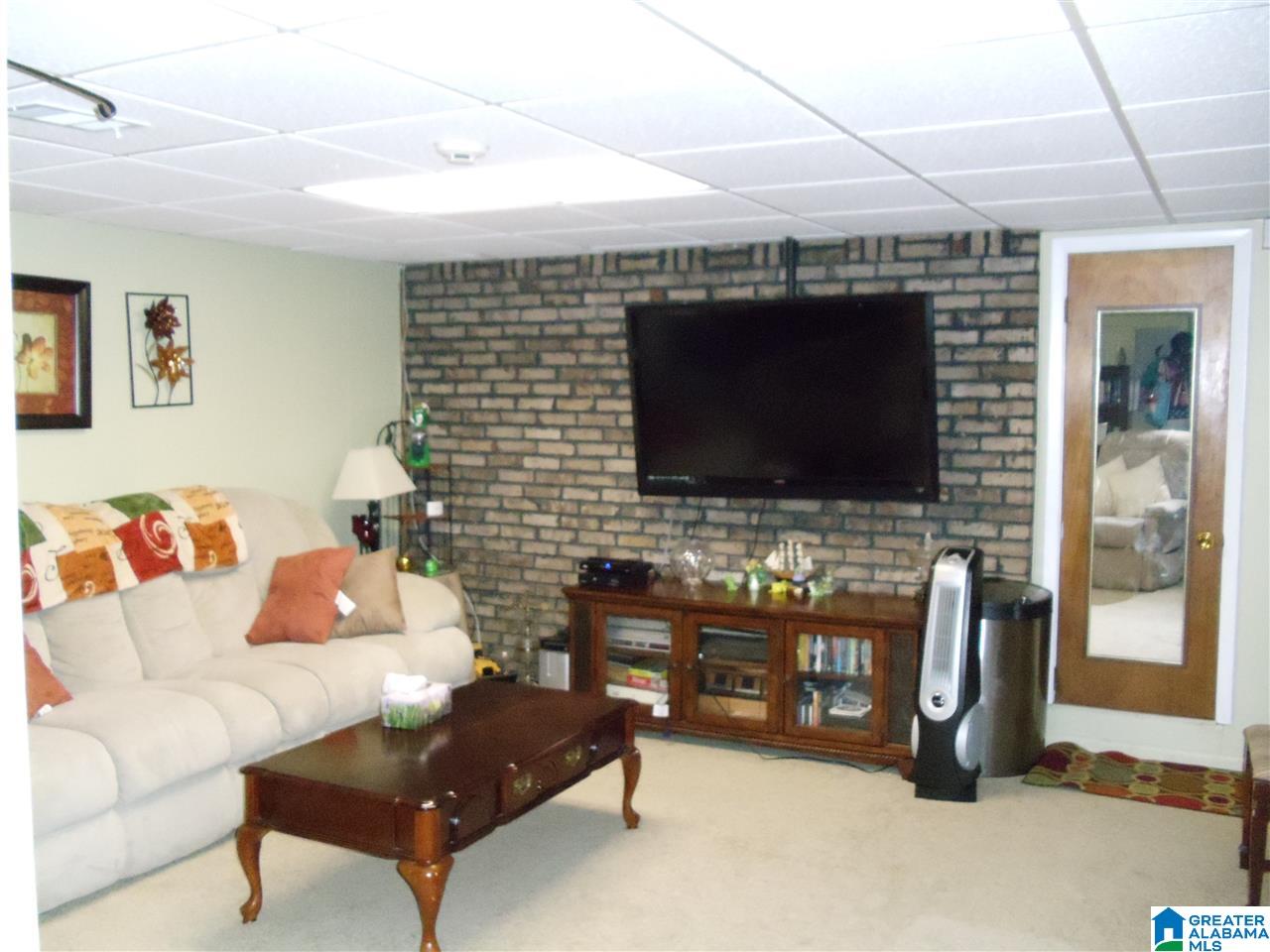 717 Glen Ridge Drive Fairfield, AL 35064 - Photo 13 of 16