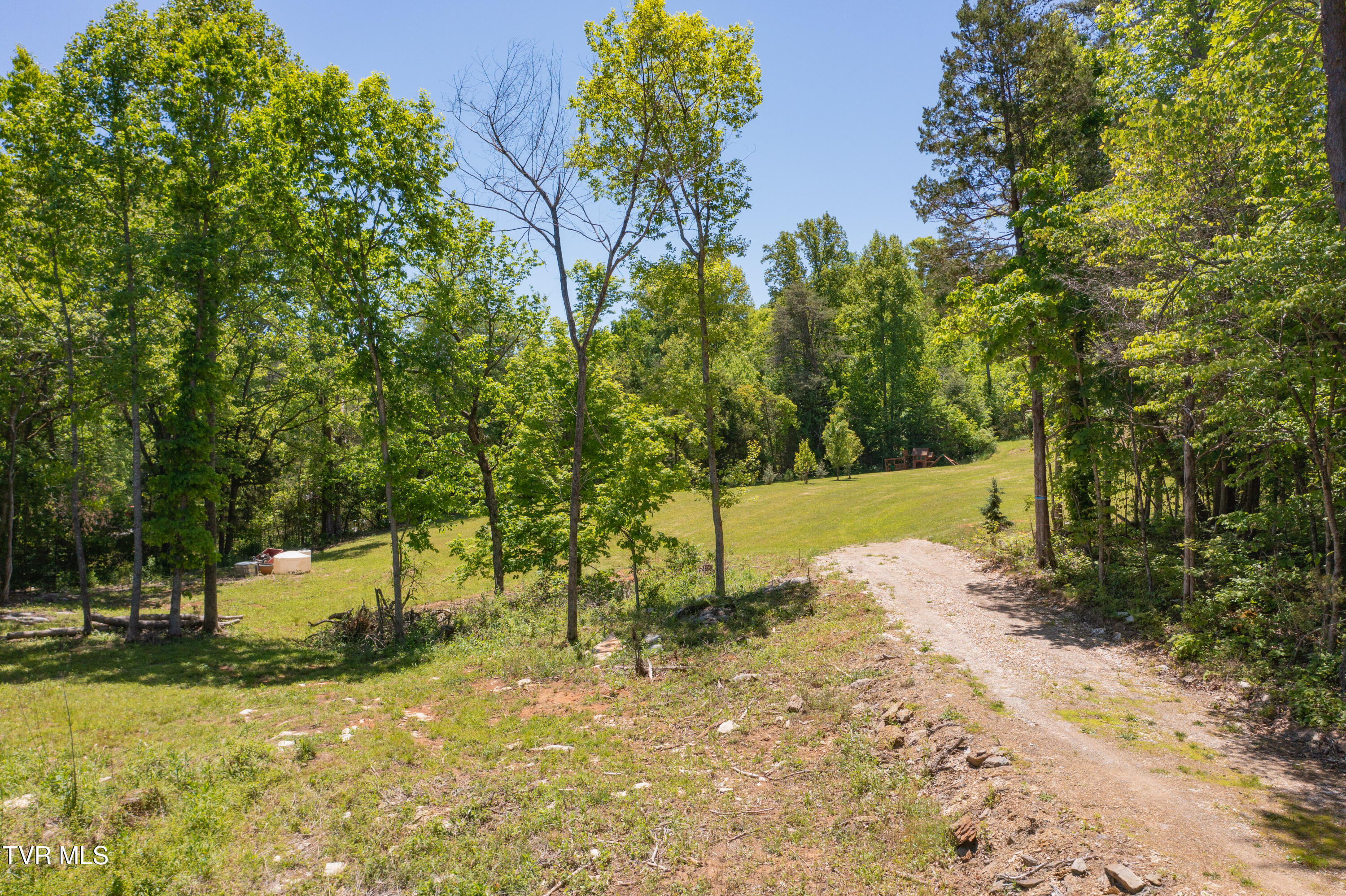 882 Walnut Grove Road Bluff City, TN 37618 - Photo 33 of 45 Walnut Grove Rd-33