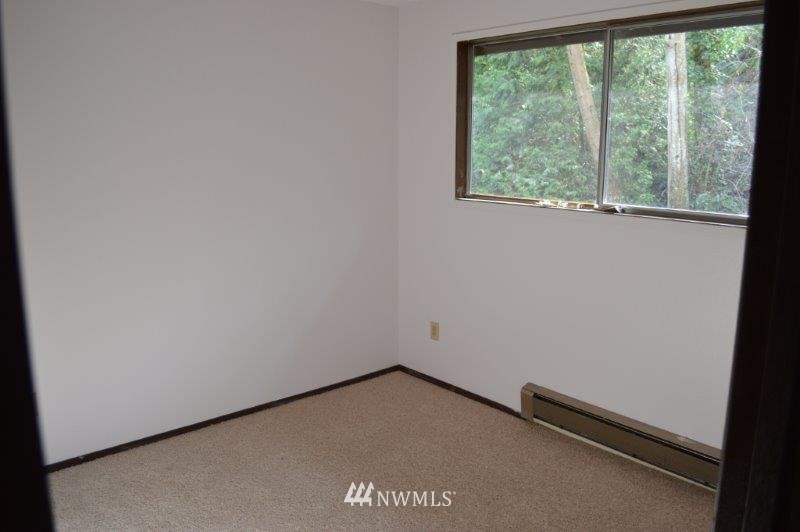 21116-21118 Shell Valley Road Edmonds, WA 98026 - Photo 6 of 18