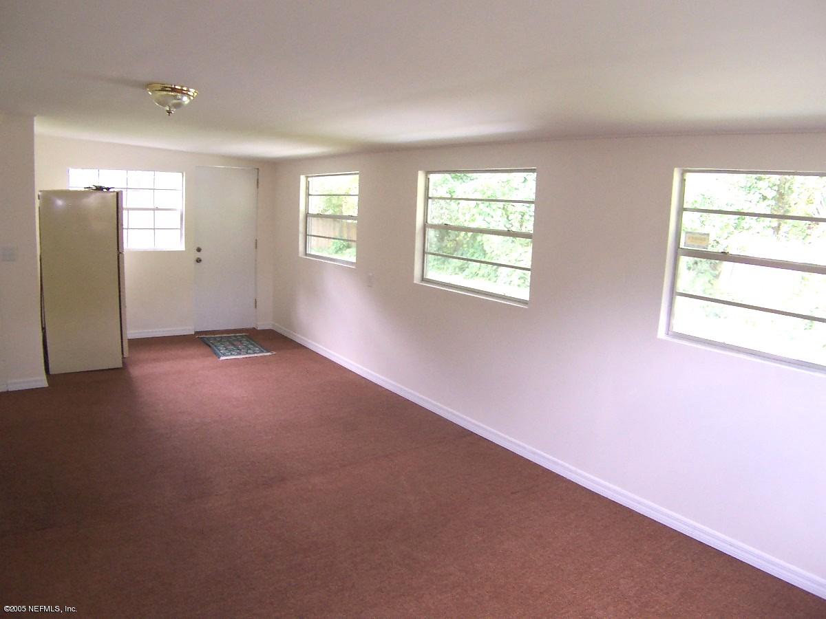2834 Kline Road Jacksonville, FL 32246 - Photo 5 of 5 Sunroom