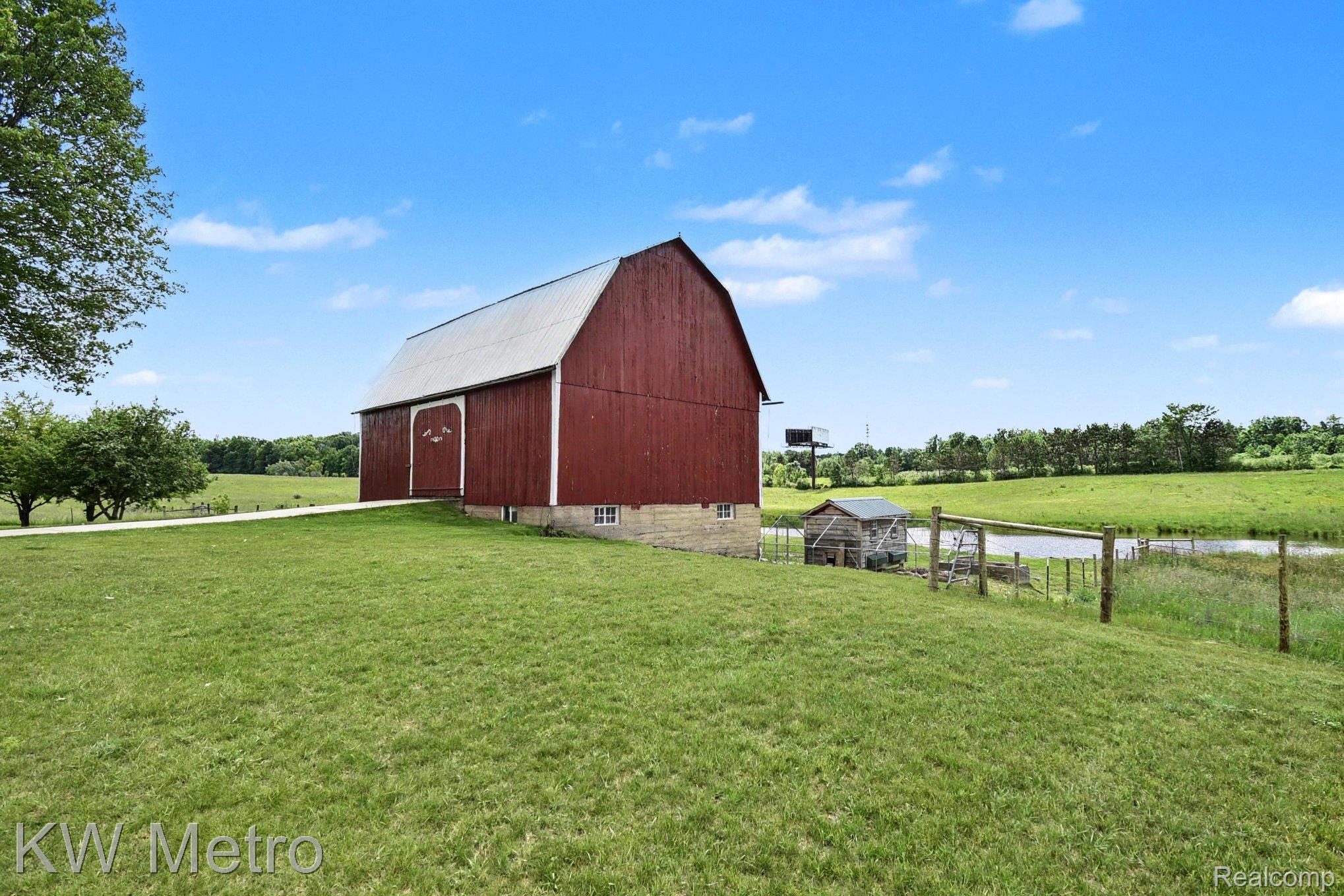 2682 East Haskell Lake Road Harrison, MI 48625 - Photo 46 of 61 044_file_2279.jpg
