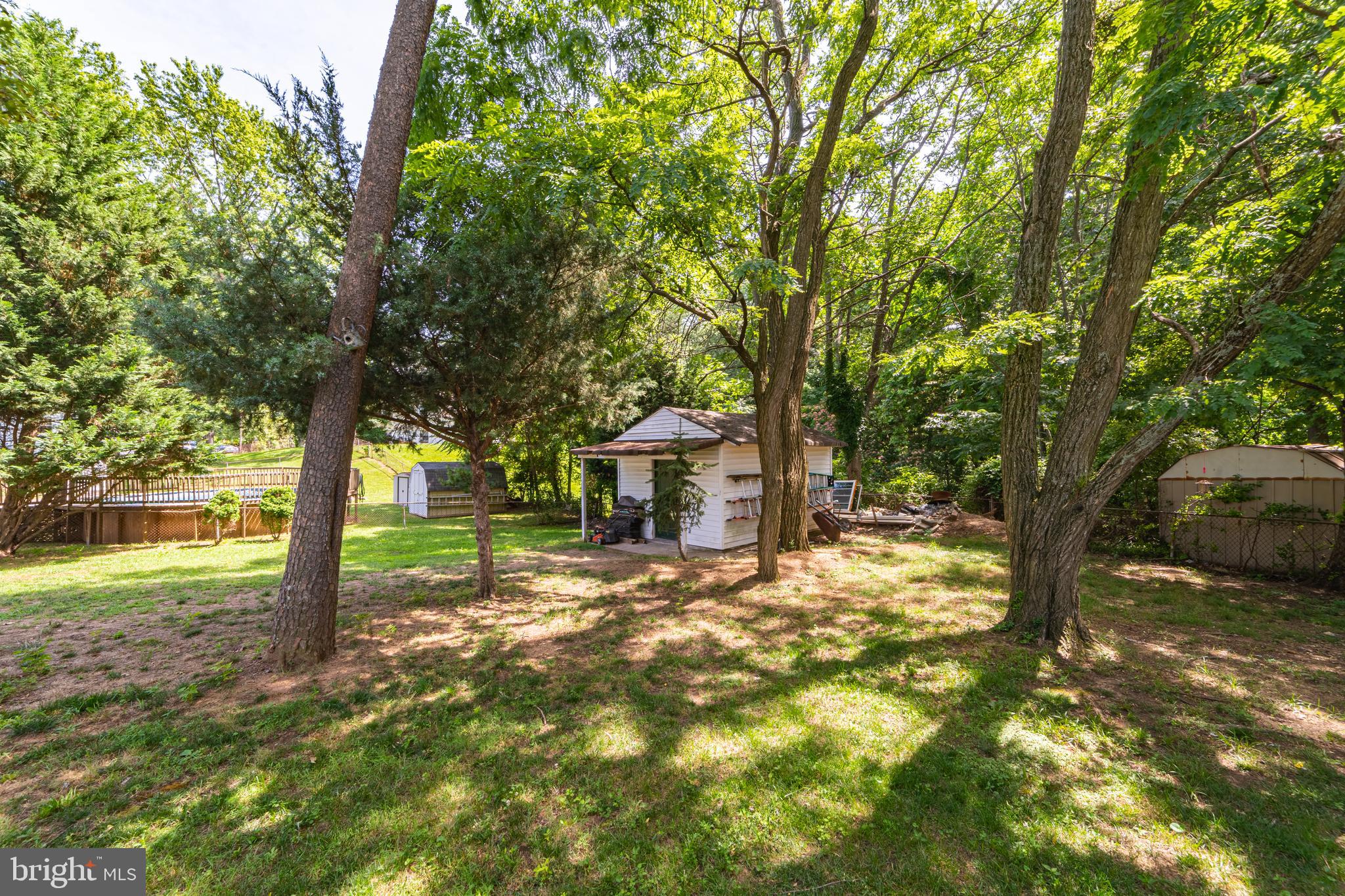 15130 Georgia Road Woodbridge, VA 22191 - Photo 34 of 41 Gallery Image 34
