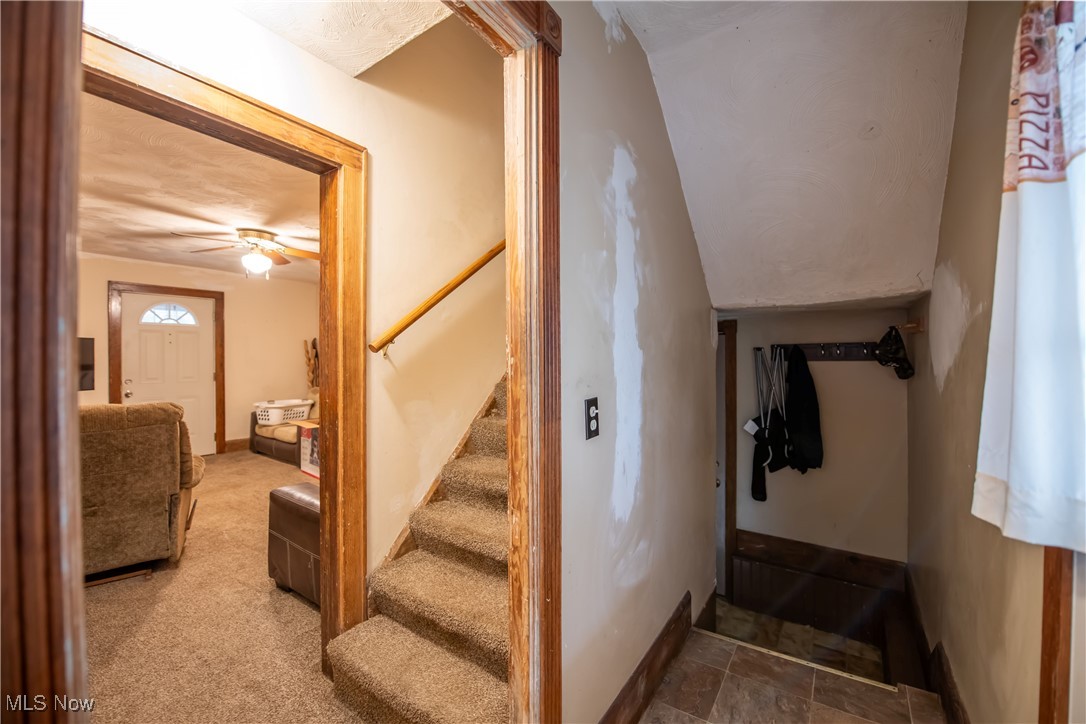 2107 Harrisburg Road Northeast Canton, OH 44705 - Photo 8 of 24