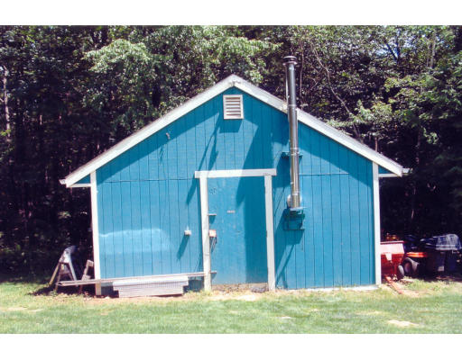 83 Otter River Road Gardner, MA 01440 - Photo 3 of 3 Gallery Image 3