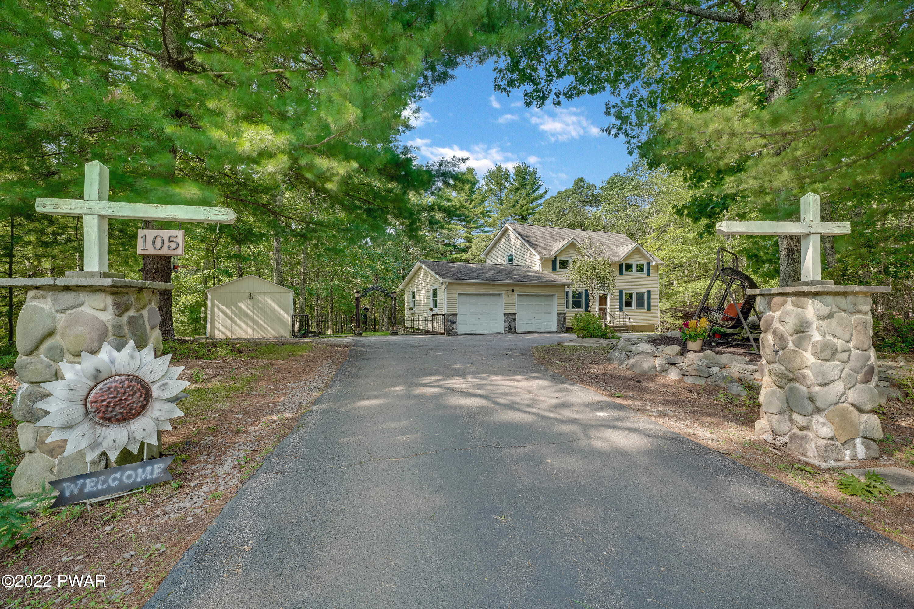 105 Stone Ridge Lane Milford, PA 18337 - Photo 1 of 45 DSC00696