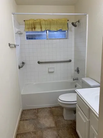 $2,200 | 12918 Stratford Mill Lane, Sugar Land, TX 77498