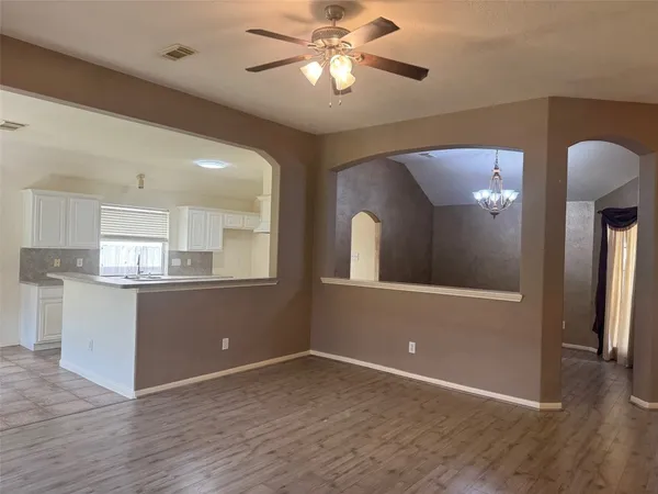 $2,200 | 12918 Stratford Mill Lane, Sugar Land, TX 77498
