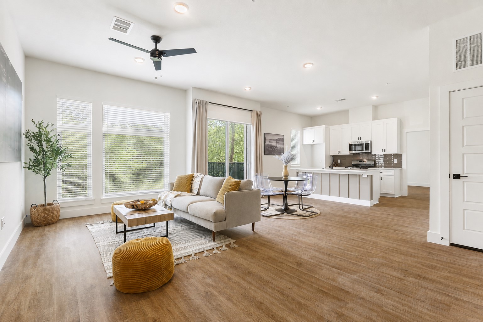 1811 Webberville Road, Unit 1206 Austin, TX 78721 - Photo 1 of 22