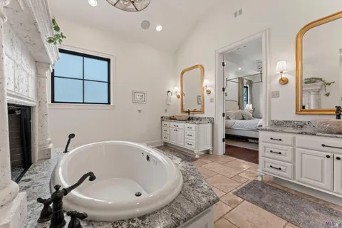 $1,250,000 | 11438 Center Court Boulevard, St. George, LA 70810