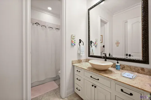 $1,250,000 | 11438 Center Court Boulevard, St. George, LA 70810