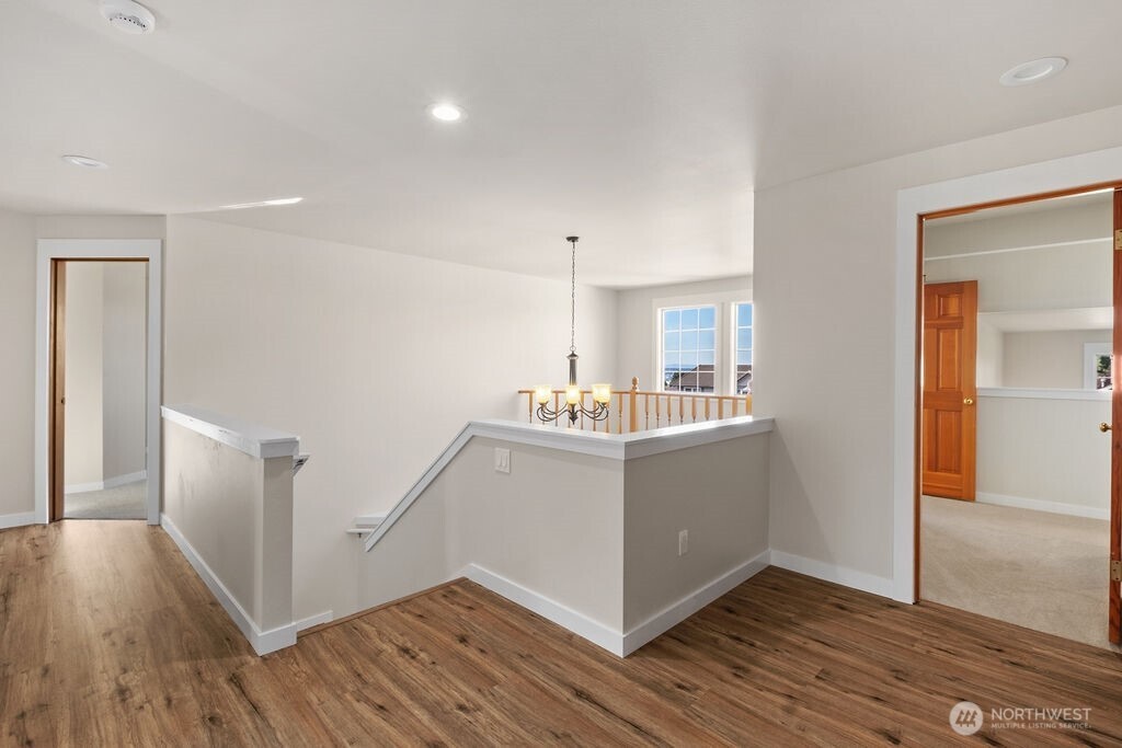 5309 Ridge Drive Northeast Tacoma, WA 98422 - Photo 25 of 40