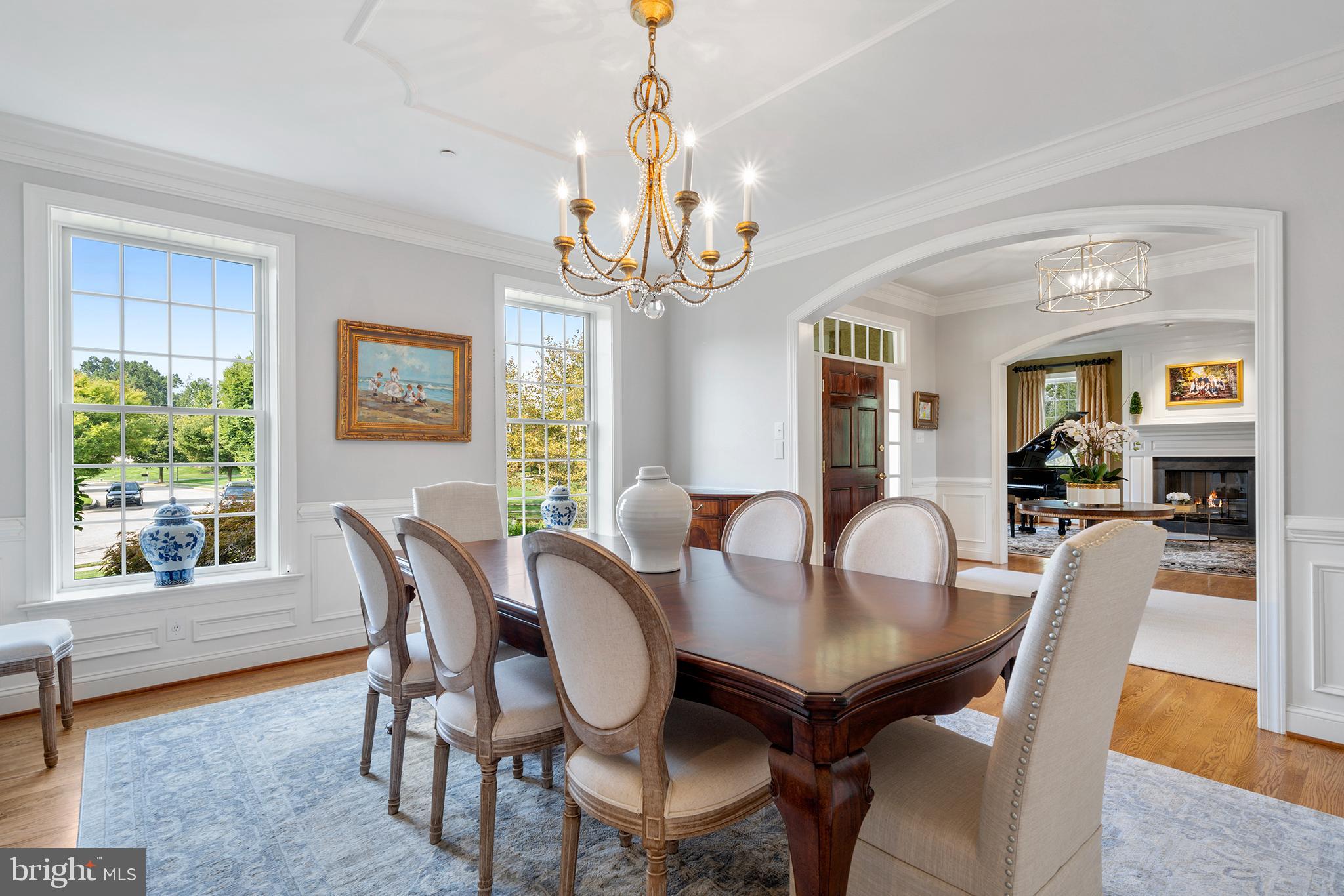 300 Trillium Lane Wayne, PA 19087 - Photo 7 of 52 DINING ROOM