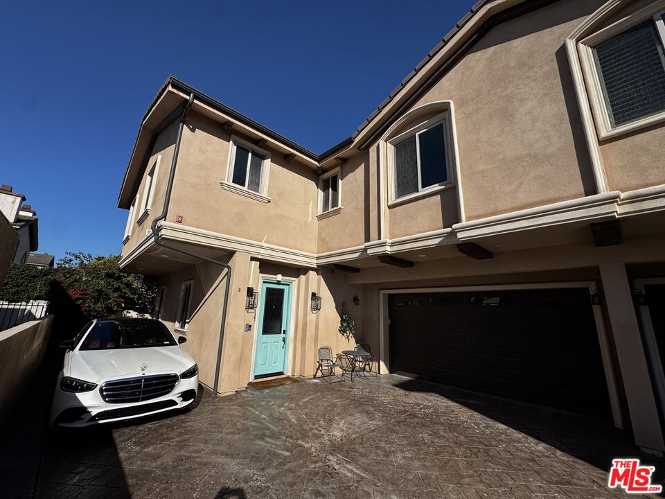 2005 Robinson Street, Unit B Redondo Beach, CA 90278 - Photo 28 of 29