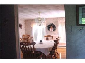 154 Hillcrest Road Litchfield, NH 03052 - Photo 3 of 9 Gallery Image 3