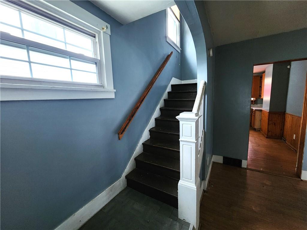 482 Mecklem Avenue Rochester, PA 15074 - Photo 8 of 18 Gallery Image 8