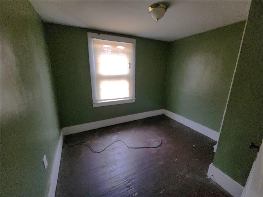 482 Mecklem Avenue Rochester, PA 15074 - Photo 9 of 18 Gallery Image 9