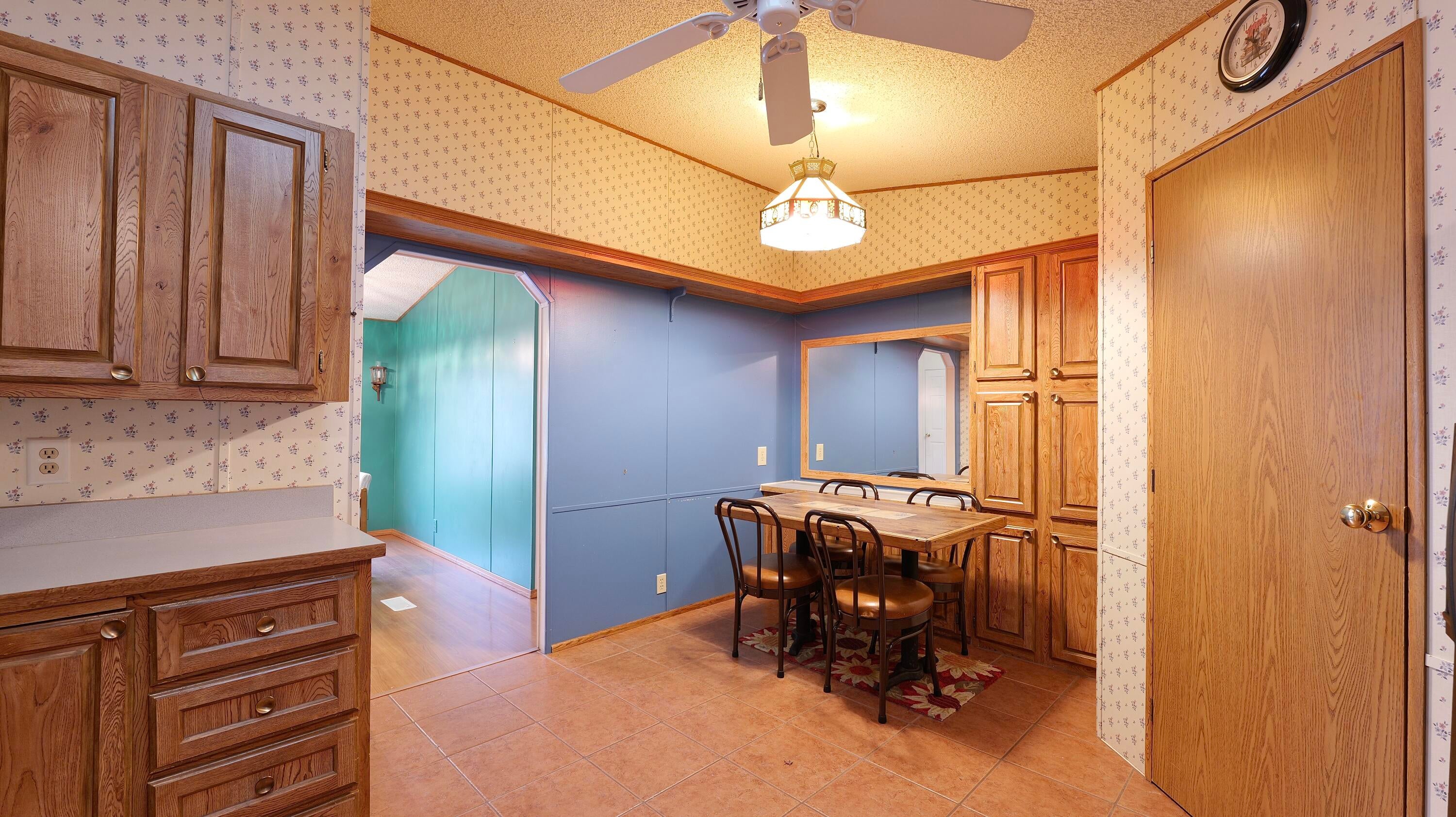 21 Brophy Way, Unit 11 Shady Cove, OR 97539 - Photo 20 of 41 Kitchen