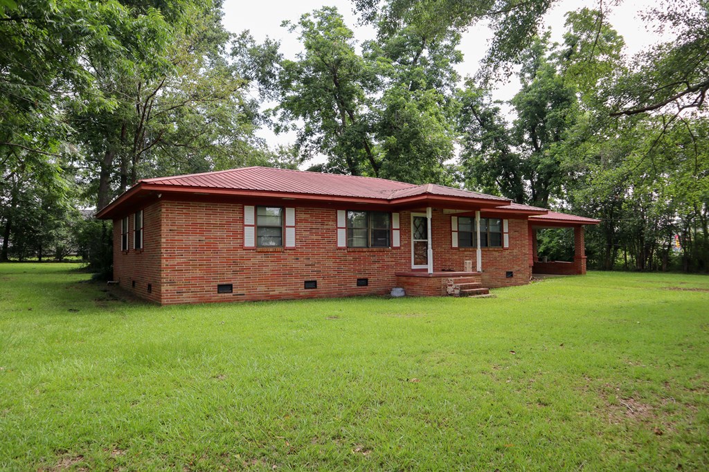 38 Coleman Road Dothan, AL 36301 - Photo 2 of 28