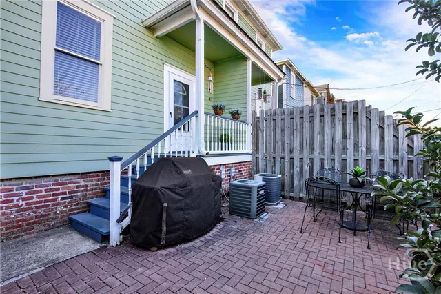 $400,000 | 542 East Gaston Street, Unit A, Savannah, GA 31401