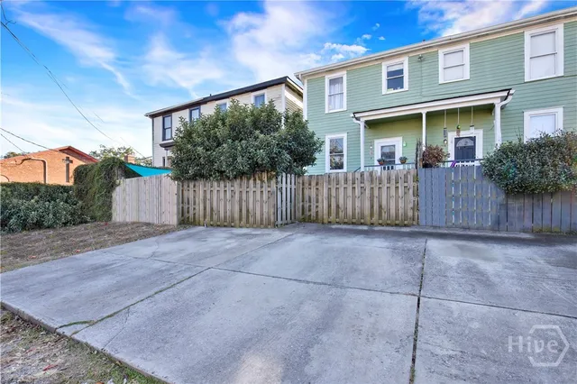 $400,000 | 542 East Gaston Street, Unit A, Savannah, GA 31401