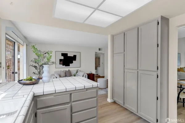 $895,000 | 247 Stanislaus Way, Hayward, CA 94544