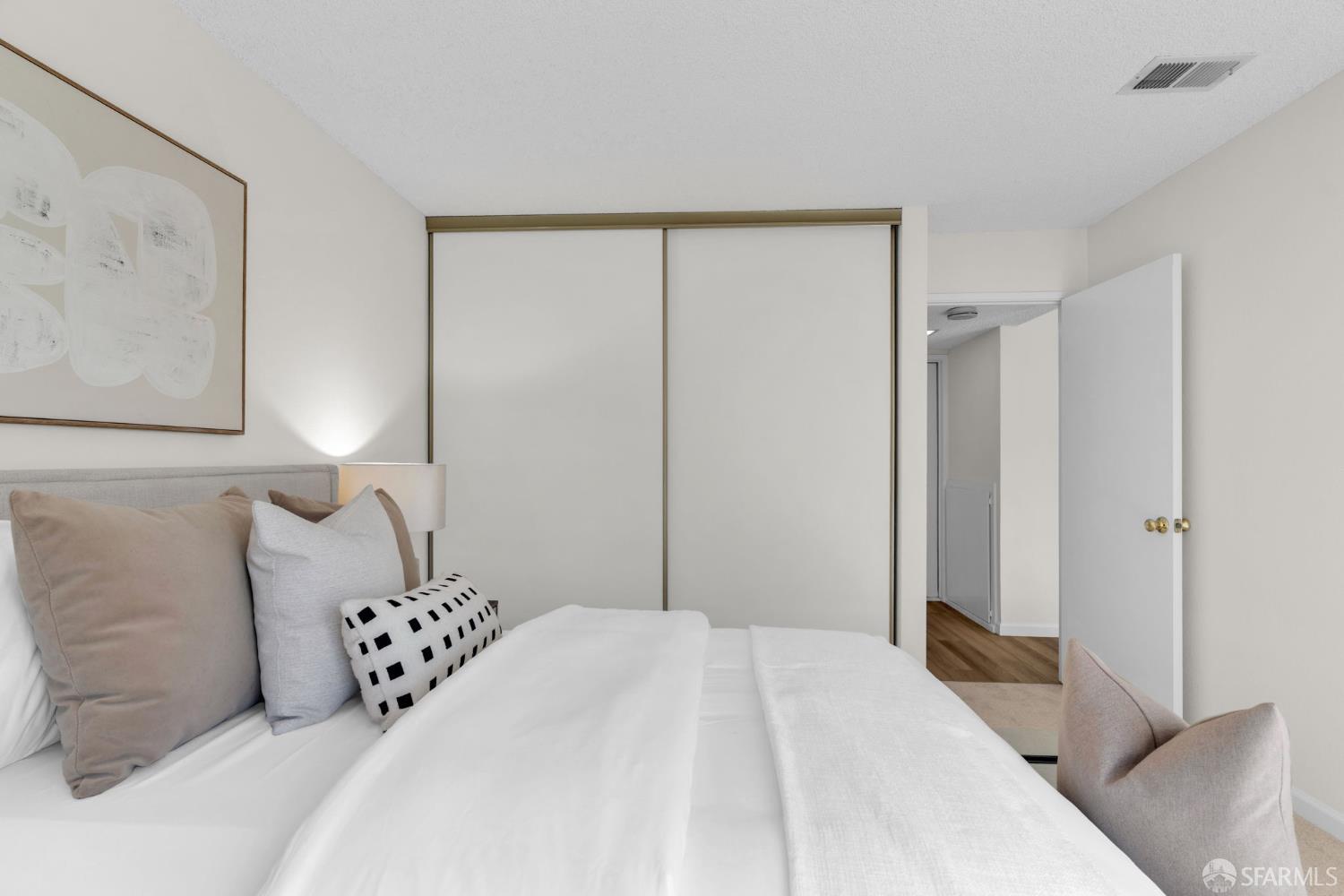 247 Stanislaus Way Hayward, CA 94544 - Photo 16 of 33