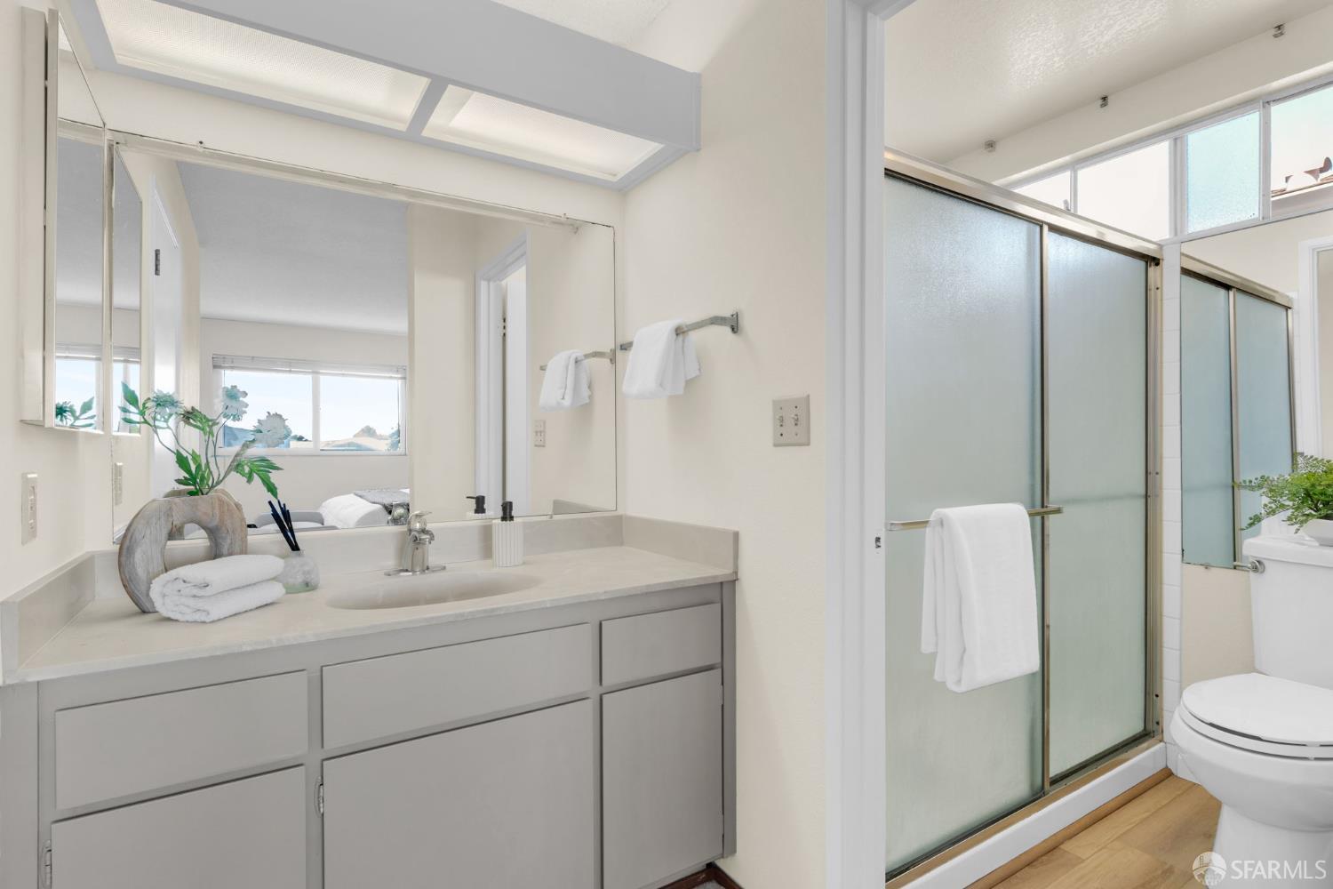 247 Stanislaus Way Hayward, CA 94544 - Photo 22 of 33