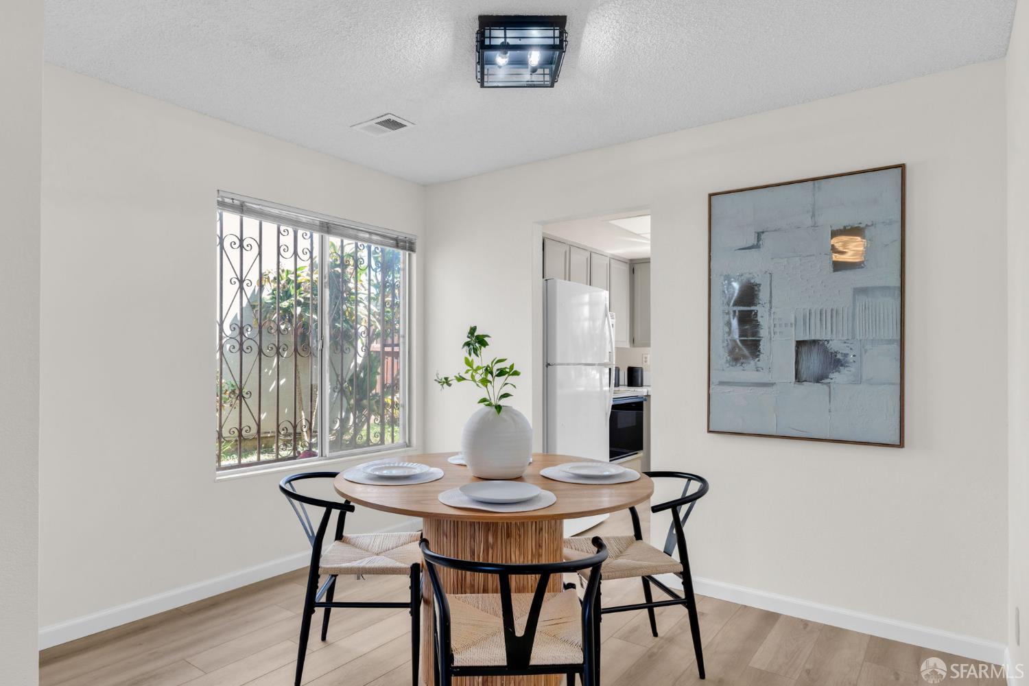 247 Stanislaus Way Hayward, CA 94544 - Photo 9 of 33