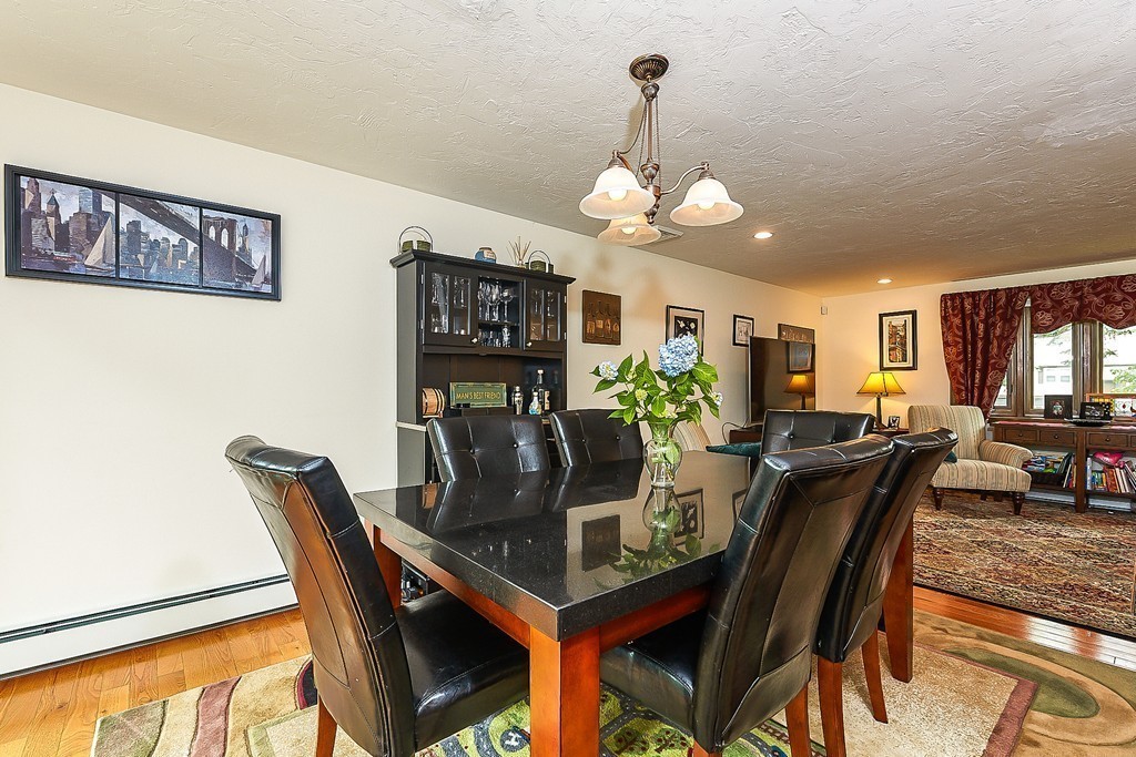 25 Langdon Road Wayland, MA 01778 - Photo 6 of 30 Gallery Image 6