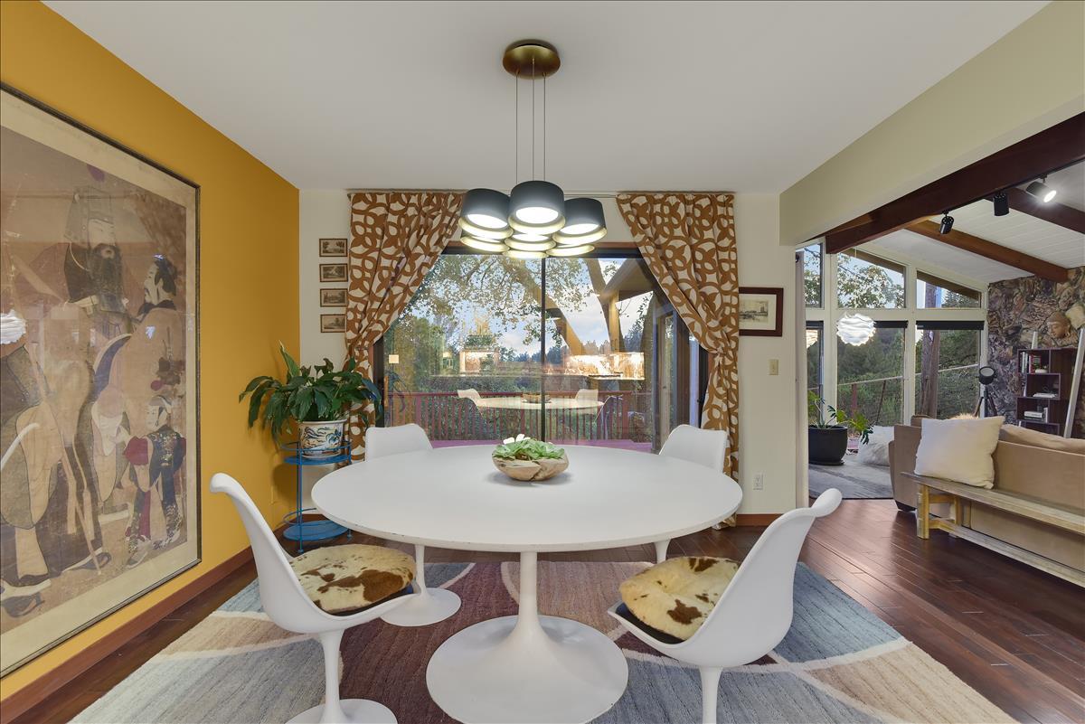 22180 Summit Road Los Gatos, CA 95033 - Photo 8 of 29 Gallery Image 8